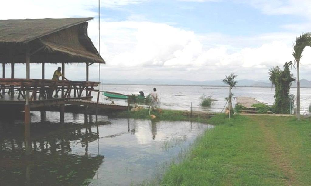 Lungcha Homestay Sam Roi Yot Buitenkant foto